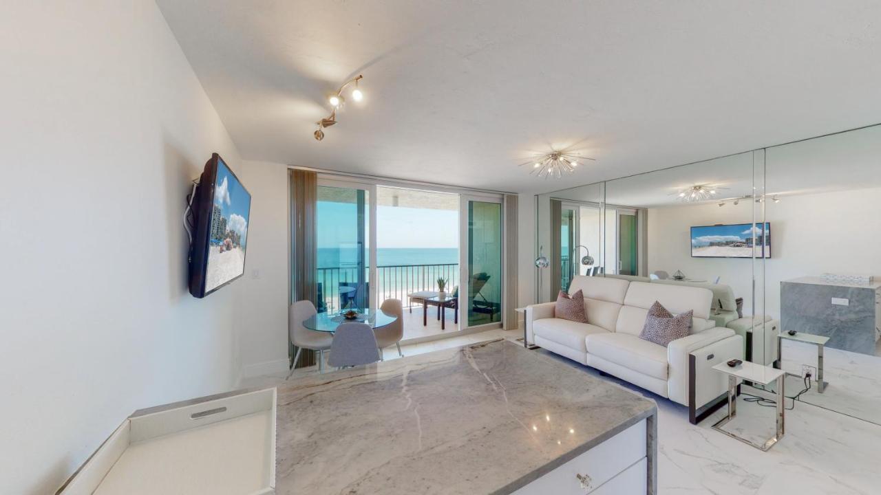 Totally Renovated Beachfront Condo At Apollo! Marco Island Exteriér fotografie
